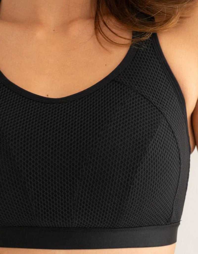 Pour Moi Energy Strive Full Cup Sports Bra Black - Image 4